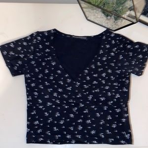 brandy crossover/ deep V cut (navy)